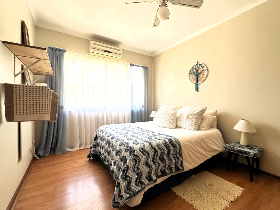 4 Bedroom Property for Sale in Panorama Western Cape